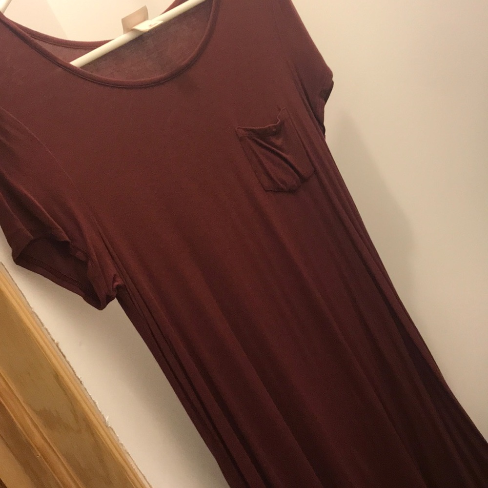 DRESS !! - Picture 2 of 3